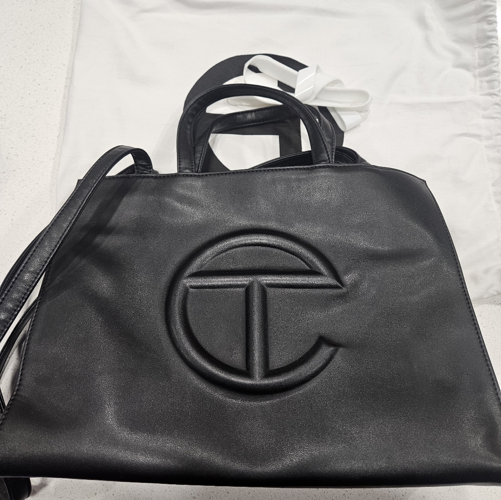 Telfar Medium Black Women's Bag